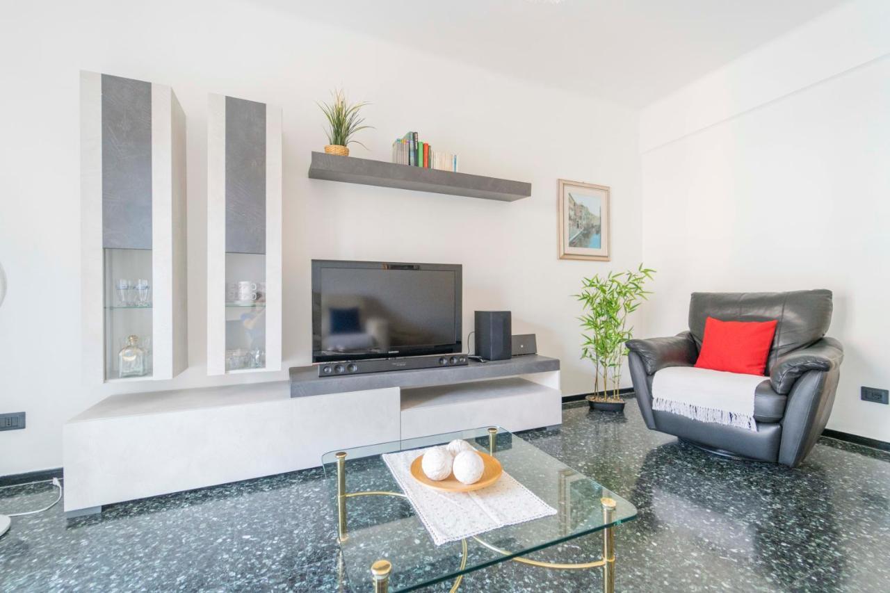 Casa Via Della Chiusa: Centrally Located with Beach Access and Free Parking Sestri Levante Exterior photo